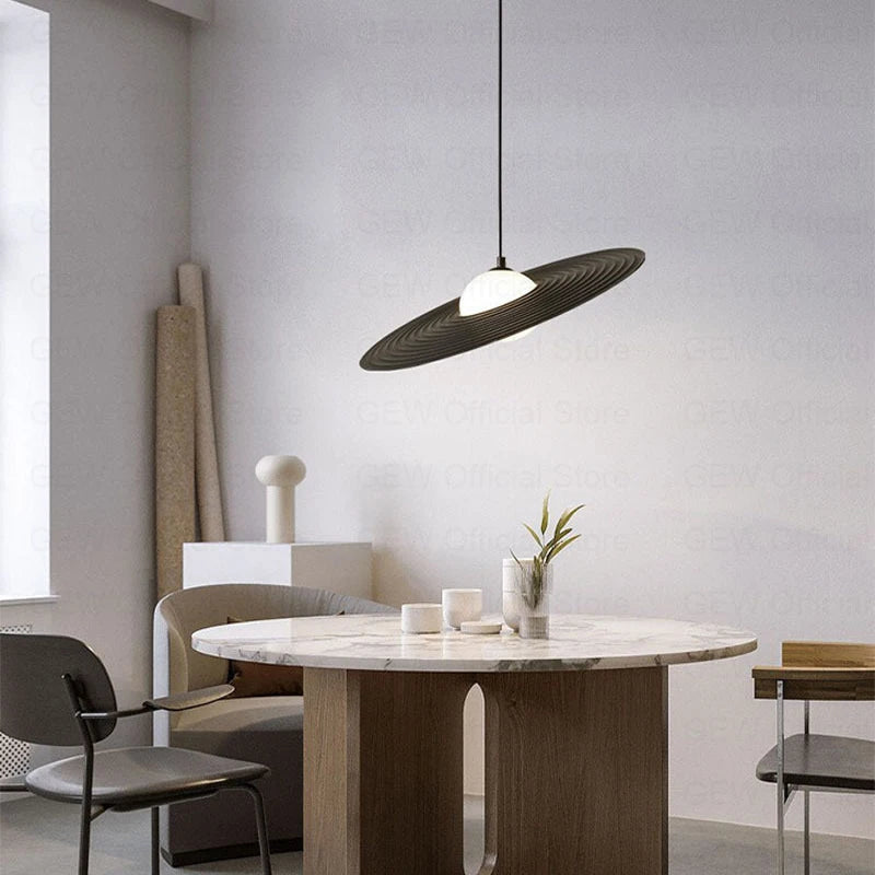 lampes suspendues ovni nordique moderne en fer et plastique pour décoration - vue 4 sur 8