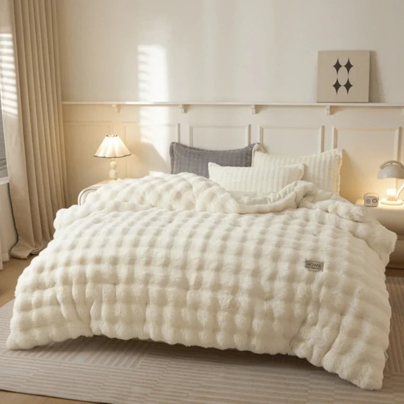 Class A maternal and infant grade warm rabbit plush quilt, thickened milk plush in winter, can sleep naked quilt core