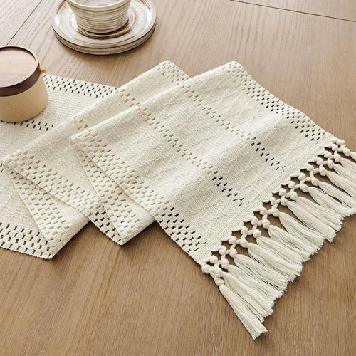 Chemin de table macramé bohème ivoire style campagne - vue 3 sur 7