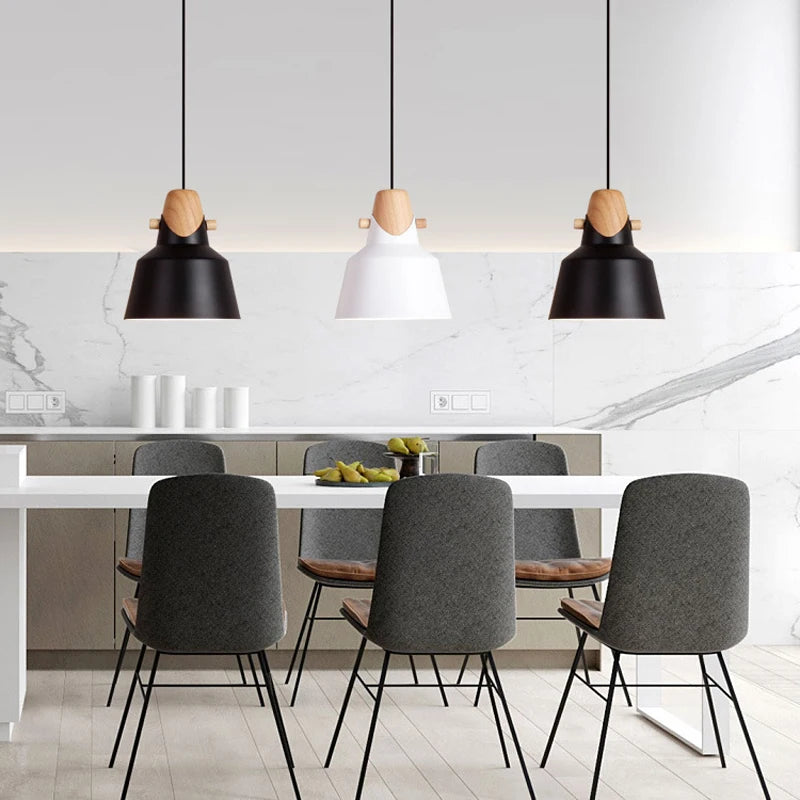 lampe suspendue moderne en bois avec abat-jour en aluminium décoratif - vue 3 sur 5
