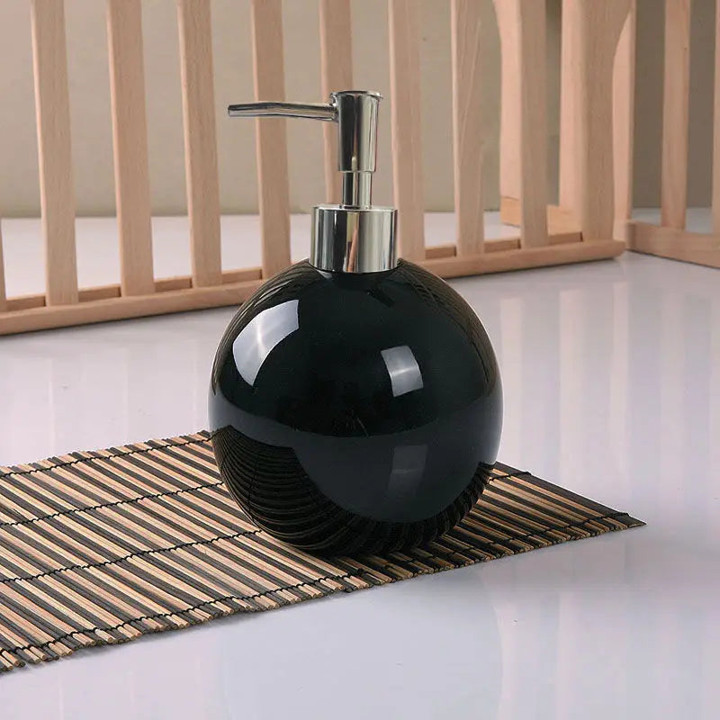 bouteille de gel douche et savon pour les mains accessoires de salle de bain - vue 9 sur 31
