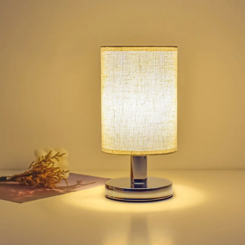 Lampe de Table nordique Simple et créative