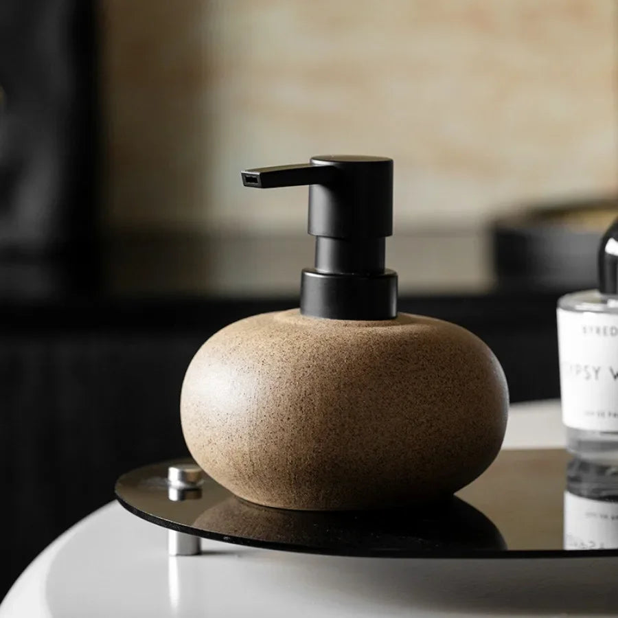 distributeur de savon en céramique nordique pour salle de bain