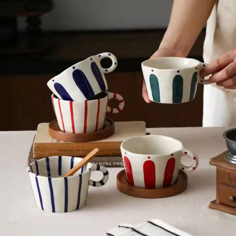 Mug céramique motifs géométriques style nordique anse peinte - vue 2 sur 7