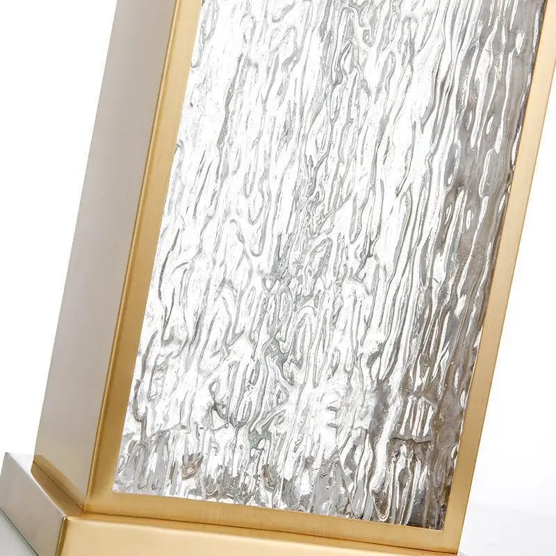 lampe à poser moderne en verre avec cadre doré décorative et élégante - vue 6 sur 7