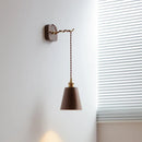 Moderne Wandleuchte aus Nussbaum für Schlafzimmer und Wohnzimmer