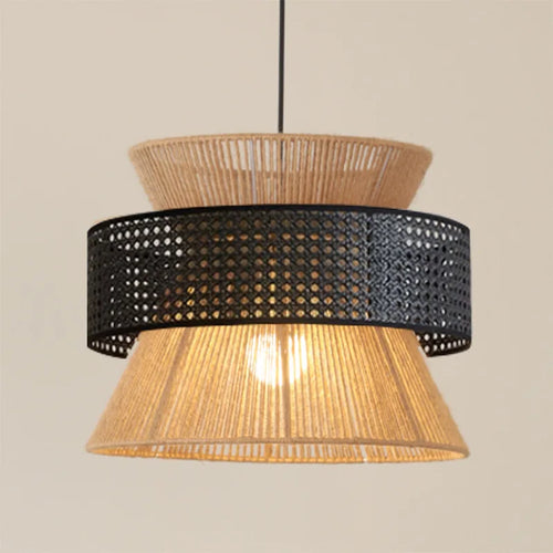 Suspension Sabi Wabi style chinois en rotin cannage