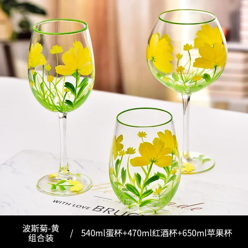 Verres à vin hauts motifs floraux lot trois