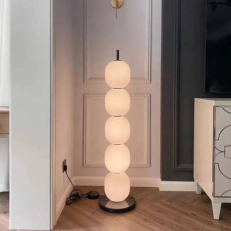 Mainkai lampadaire Nordic Gourde String Lampadaire pour Salon Chambre Étude Abat-Jour en Verre Blanc Lampadaire Design - vue 3 sur 8