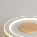 LED-Deckenleuchte aus Massivholz im modernen nordischen Design