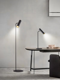 Minimalistische Schreibtischlampe mit Design für die Inneneinrichtung