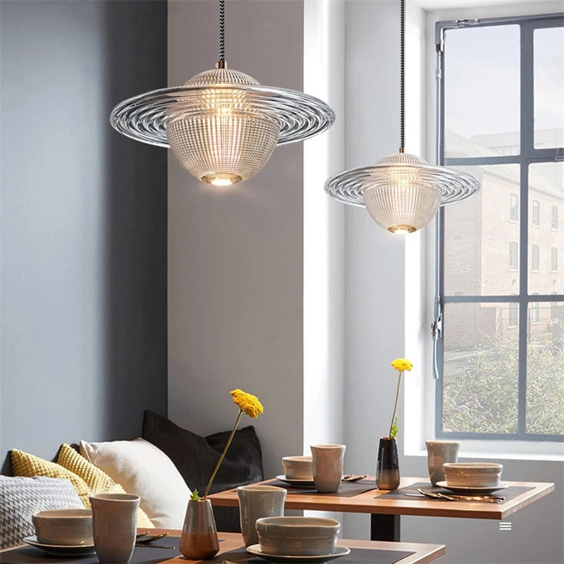 lustre moderne en verre style nordique soucoupe volante led - vue 3 sur 10