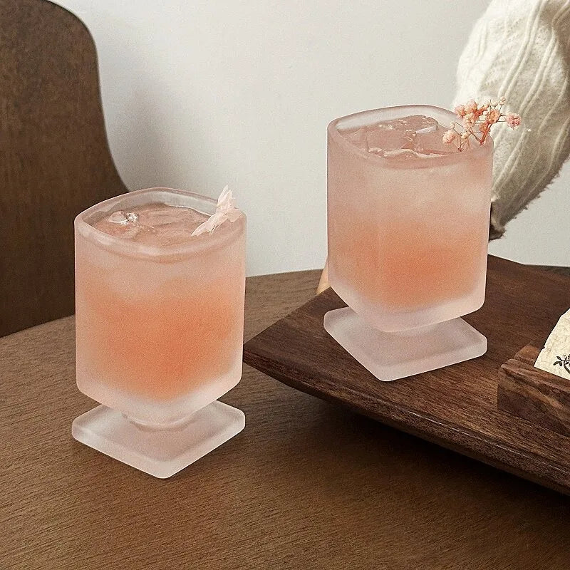 Verre carré dépoli style moderne pour boissons froides - vue 7 sur 8