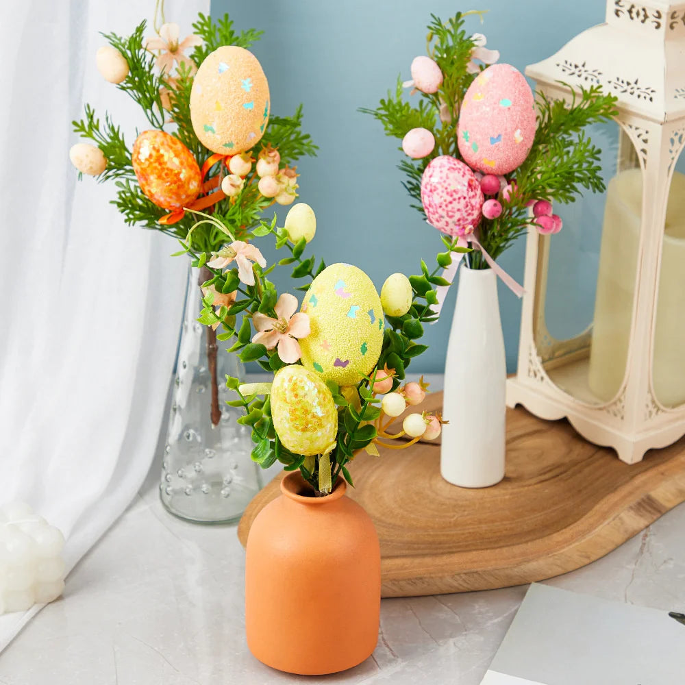 Branche d'oeufs de pâques pour décorations florales et jardin
