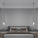 Moderne LED-Pendelleuchte aus rauchgrauem Glas mit drei Köpfen