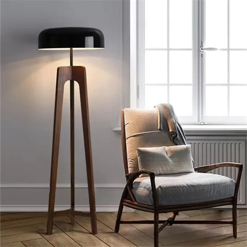 Lampadaire classique en bois