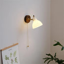 Wandleuchte aus Glas und Messing mit verstellbarem Schalter