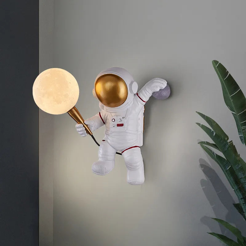 Nordique LED personnalité astronaute lune applique chambre d'enfants cuisine salle à manger chambre étude balcon allée lampe décoration - vue 2 sur 10