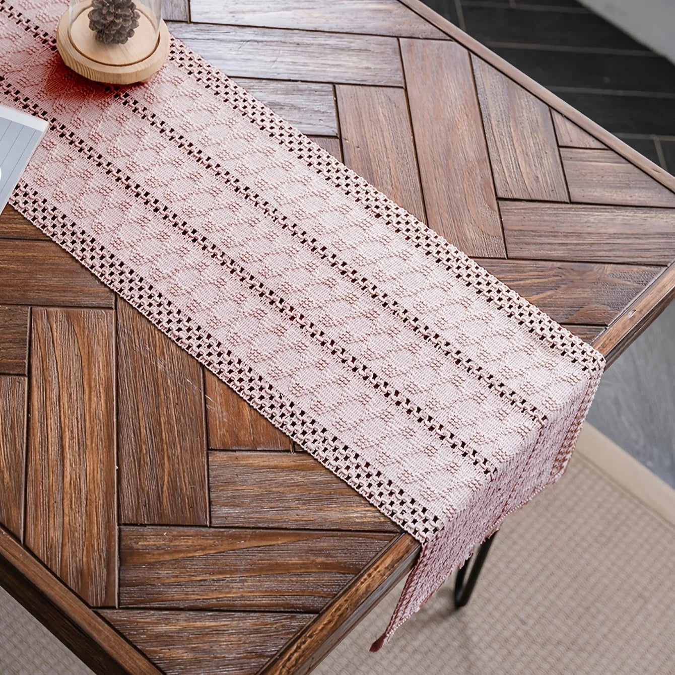 Chemin de table brodé style français franges déco - vue 4 sur 6