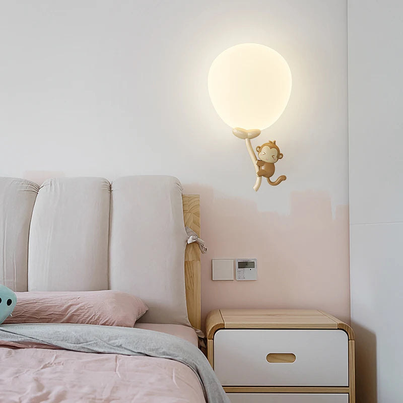 Kreative Wandleuchte in Ballonform für Kinder - vue 3 sur 10