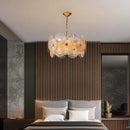 Moderner Glas-Kronleuchter mit elegantem LED-Design