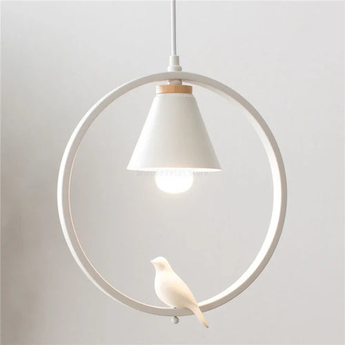 Moderne nordische LED-Pendelleuchte mit Vogelmotiv