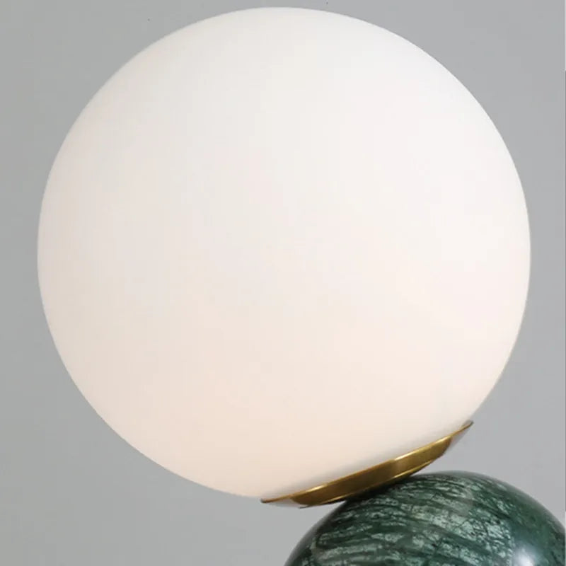 lampe à poser en marbre et verre pour intérieur élégant - vue 7 sur 9