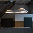 LED-Pendelleuchte im minimalistischen nordischen Wabi-Sabi-Design