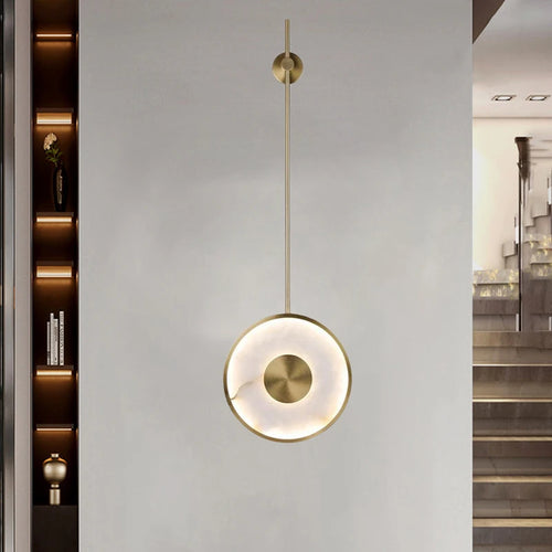 Wandleuchte aus Naturmarmor und goldfarbenem Metall modern - vue 3 sur 6