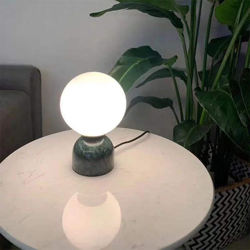 lampe de table en marbre et verre design contemporain - vue 5 sur 9