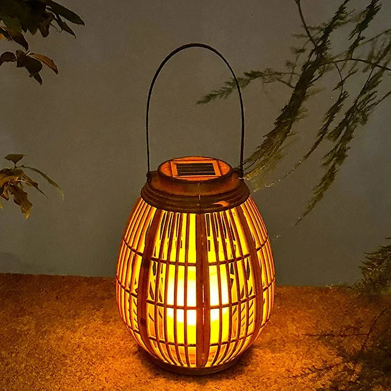 lanterne solaire en rotin pour jardin et balcon décorative