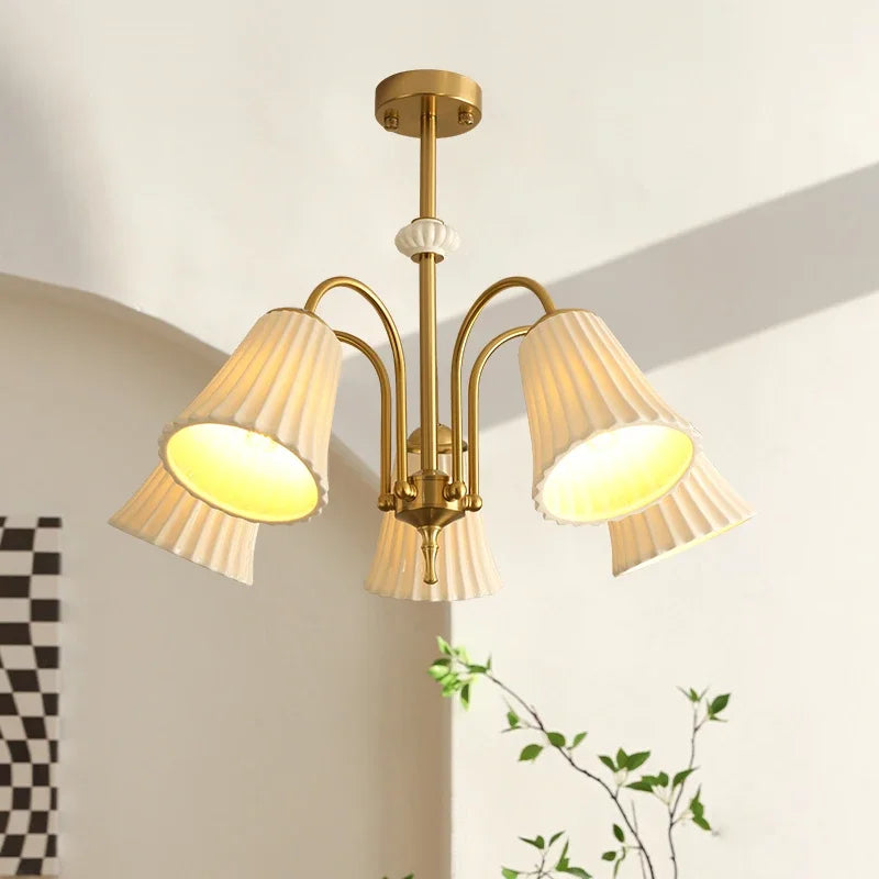 Kronleuchter aus Keramik im modernen nordischen Stil für elegantes Interieur - vue 3 sur 9