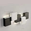 Moderne minimalistische Wandleuchte in luxuriöser Langstreifen-Optik