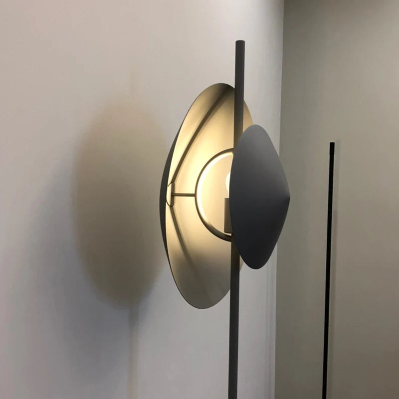 Stehleuchte aus Naturmarmor im modernen minimalistischen Stil für ein elegantes Interieur - vue 5 sur 7