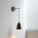 Moderne LED-Wandleuchte aus nordischem Nussbaumholz Wabi-Sabi