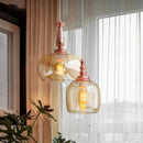 Moderner Kronleuchter aus Glas im minimalistischen skandinavischen Design