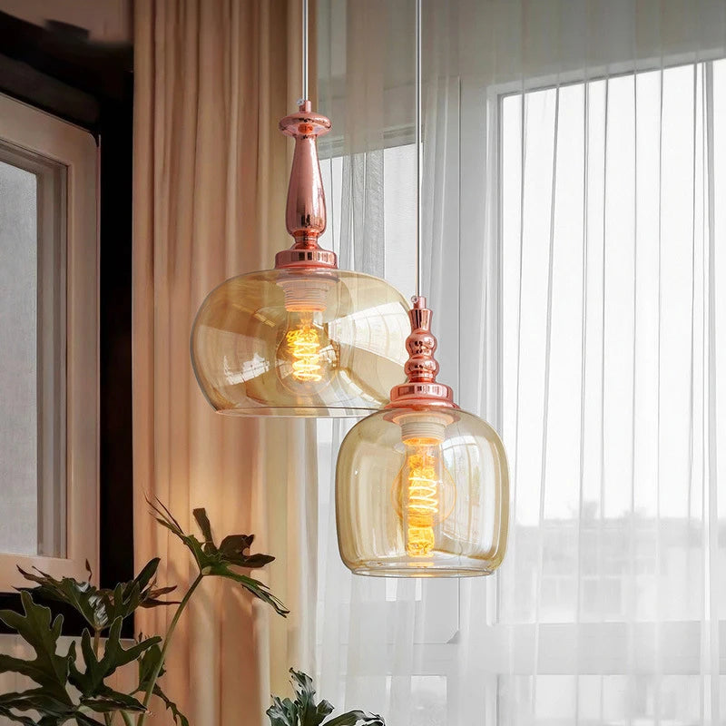 Moderner Kronleuchter aus Glas im minimalistischen skandinavischen Design - vue 3 sur 8