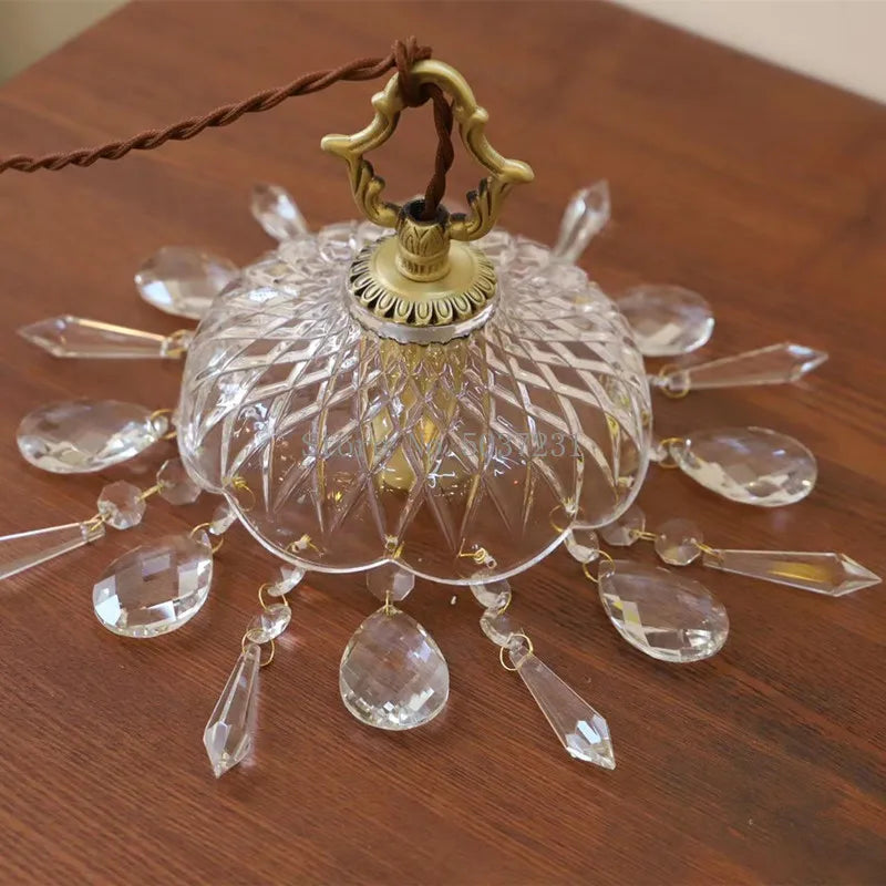 lustre en laiton nordique rétro suspendu en cristal et verre - vue 6 sur 10