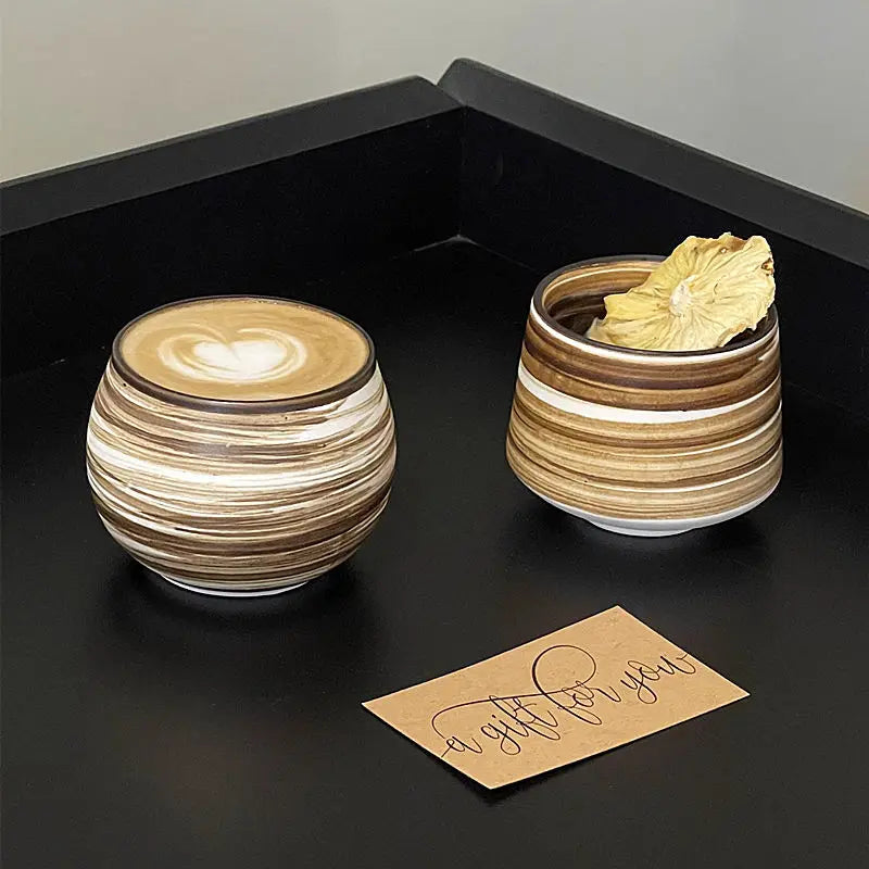 Tasse a thé japonaise artisanale ceramique style brut