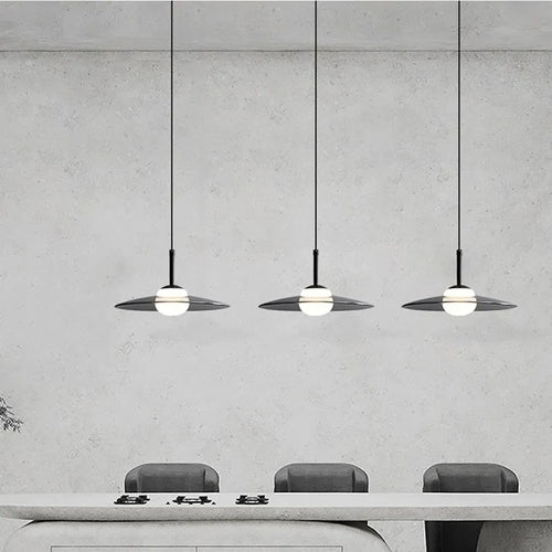 LED-Pendelleuchte aus Glas im nordischen minimalistischen Design - vue 5 sur 23