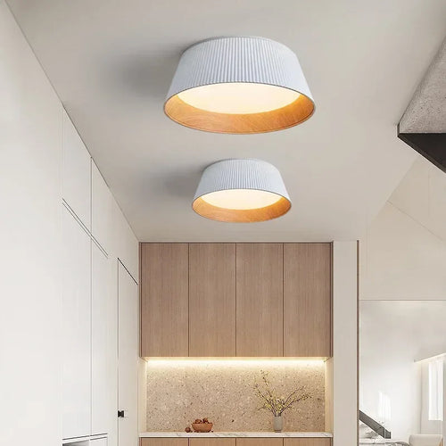 Elegante und dekorative LED-Deckenleuchte im minimalistischem Design - vue 4 sur 10