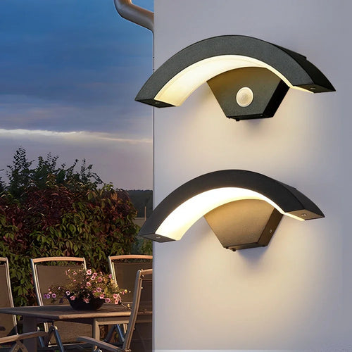 Wetterfeste Außenwandleuchte aus Aluminium 24 W - vue 2 sur 10