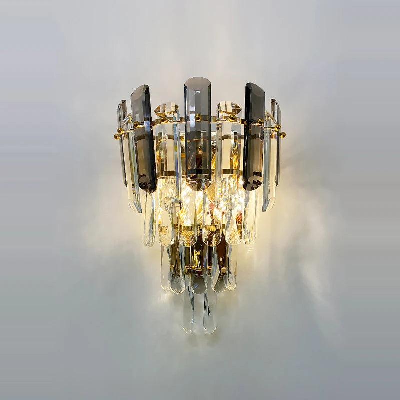Design-Wandleuchte aus Kristall und goldfarbenem Edelstahl - vue 3 sur 23