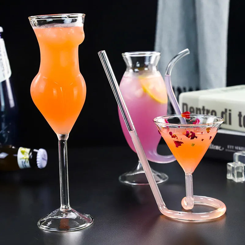 Verre cocktail forme humaine original pour soirées festives