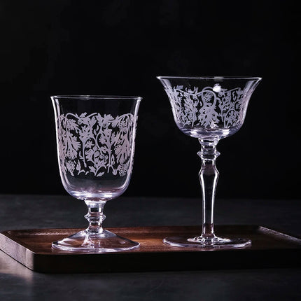 Verres a cocktail martini design elegant bar maison