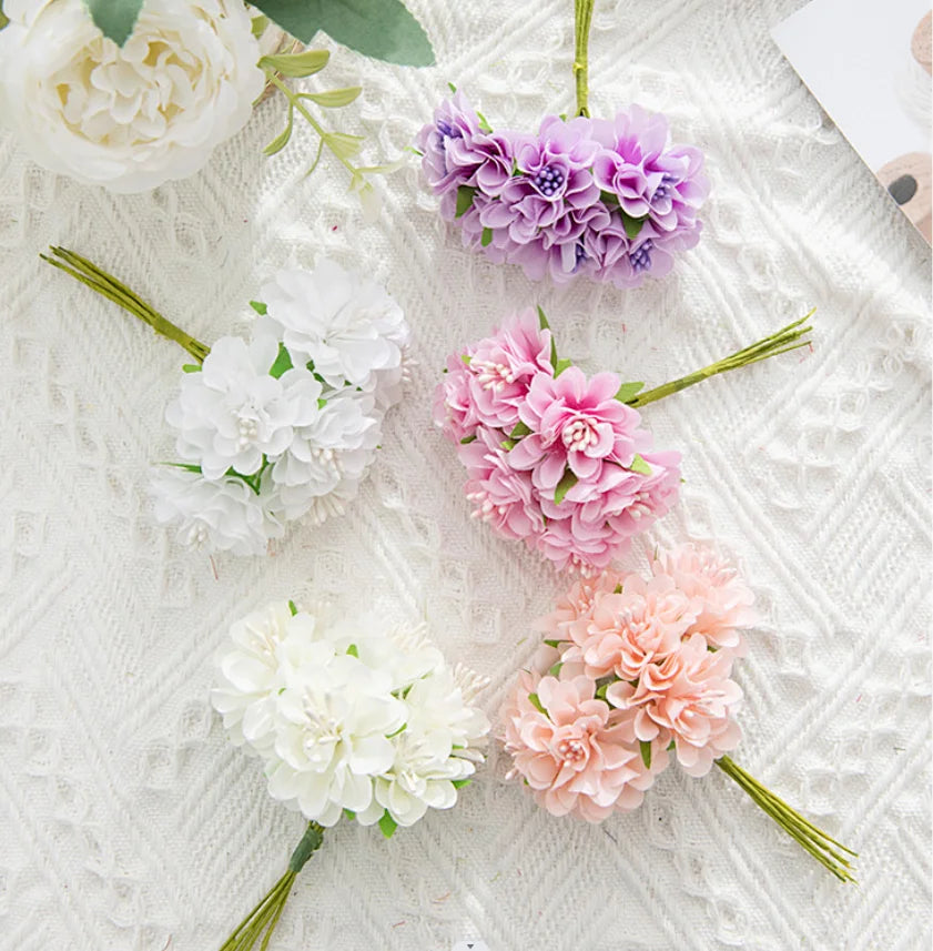 bouquet de mini fleurs d'hortensia artificielles pour décoration et bricolage - vue 3 sur 15