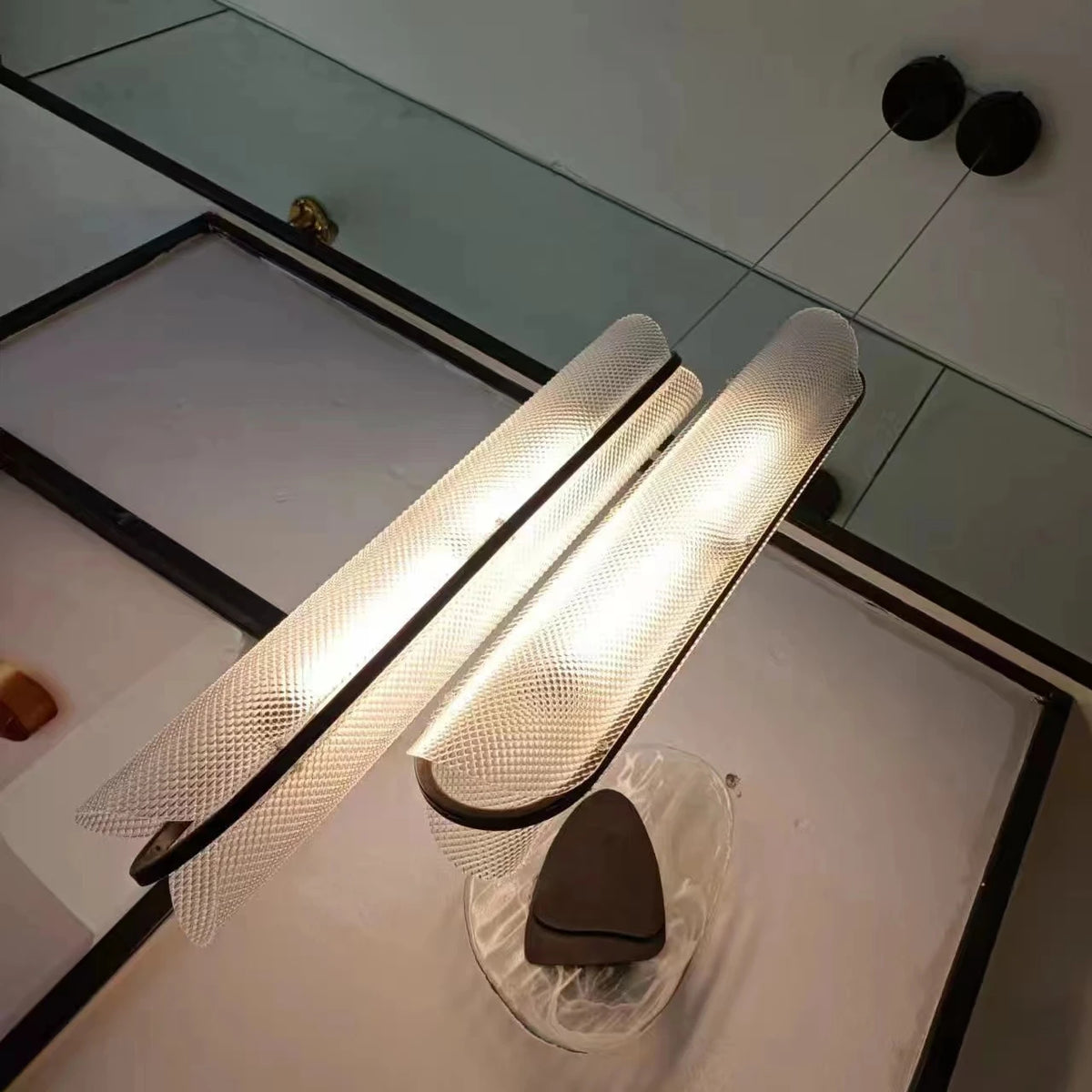 Moderne LED-Pendelleuchte mit verstellbarem Kabel für Bar und Büro - vue 6 sur 12