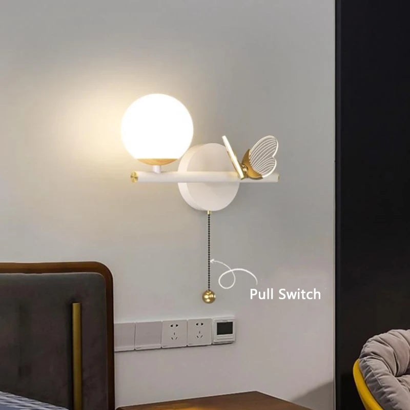 Applique murale LED en verre papillon au design nordique moderne - vue 7 sur 14