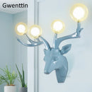 Moderne Wandleuchte aus Harz mit Hirschgeweih und LED