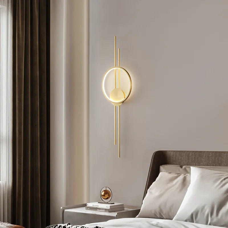 Minimalistische Wandleuchte aus Messing mit drei Helligkeitsstufen im Art-déco-Stil - vue 4 sur 8